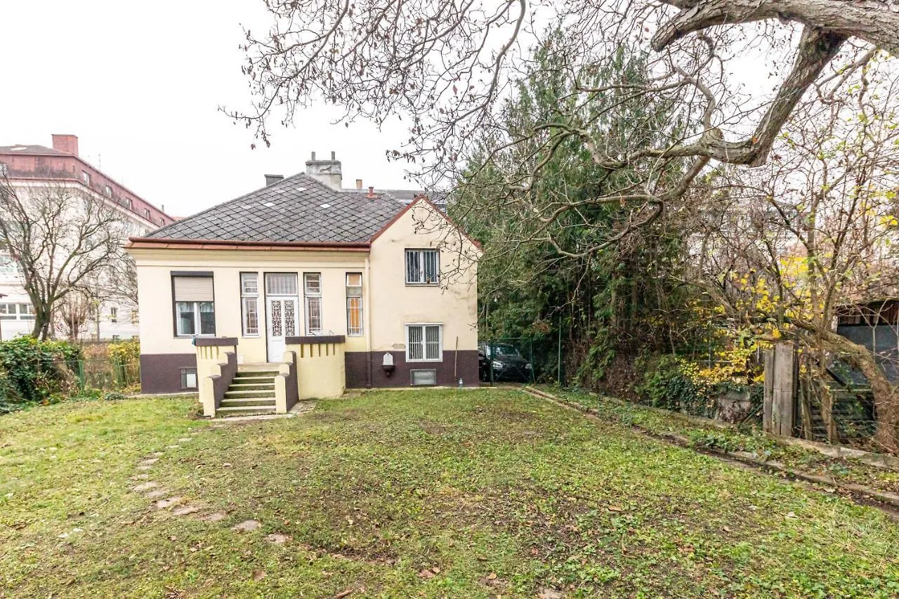 Christiano Apartments - Villa Schoenbrunn Viena