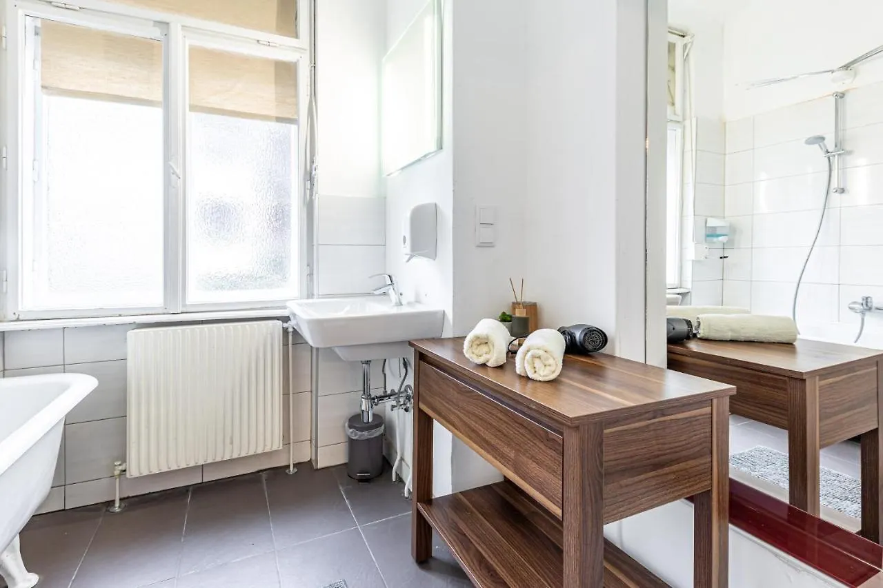 Christiano Apartments - Villa Schoenbrunn Vienna